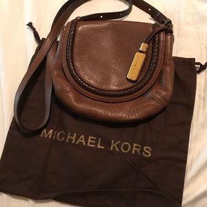 Michael Kors saddle messenger